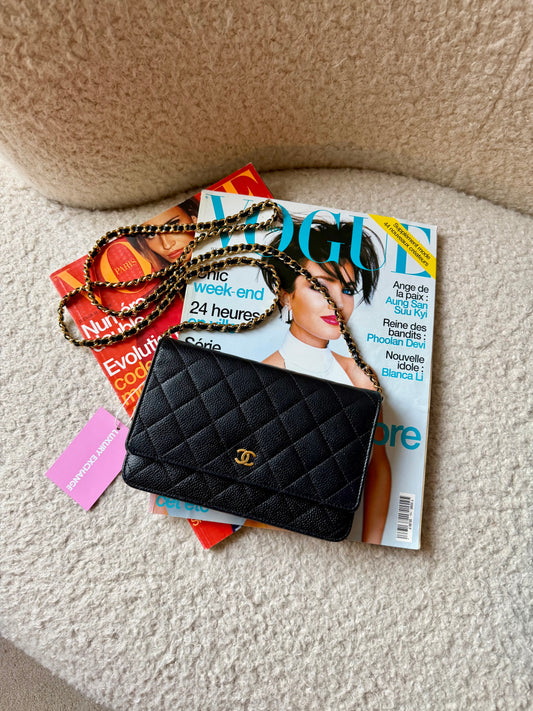 Pre-Owned Black Matelassé Caviar Wallet on Chain GHW