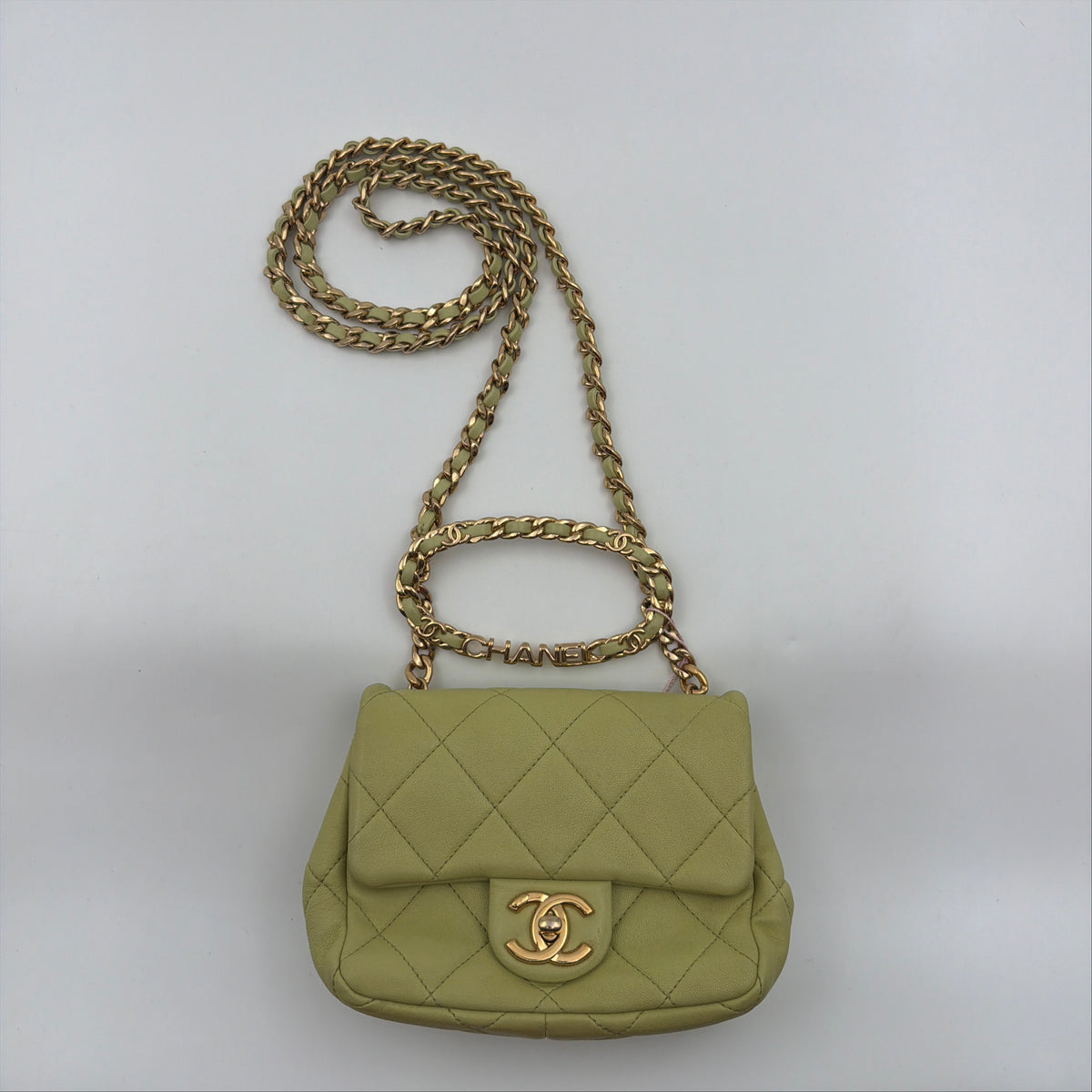 Pre-Owned Green Lambskin Leather Single Flap Crossbody