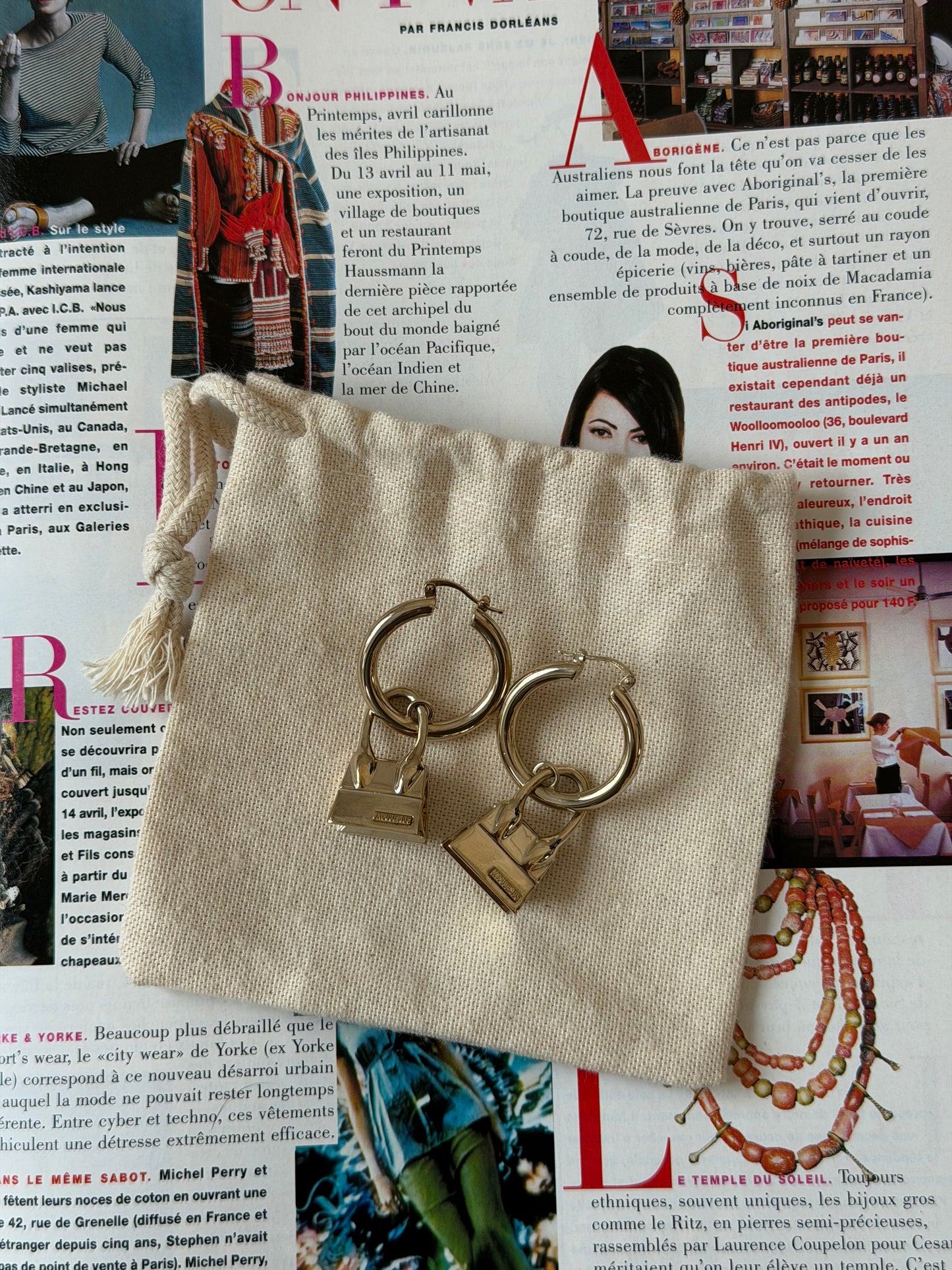 Pre-Owned Gold-Tone Metal Handbag Earrings