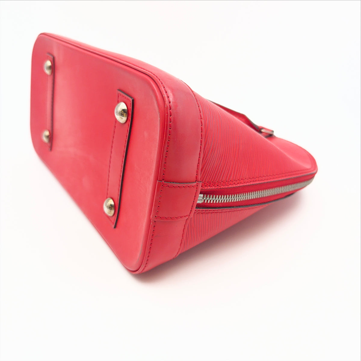 Pre-Owned Red Epileather Alma PM