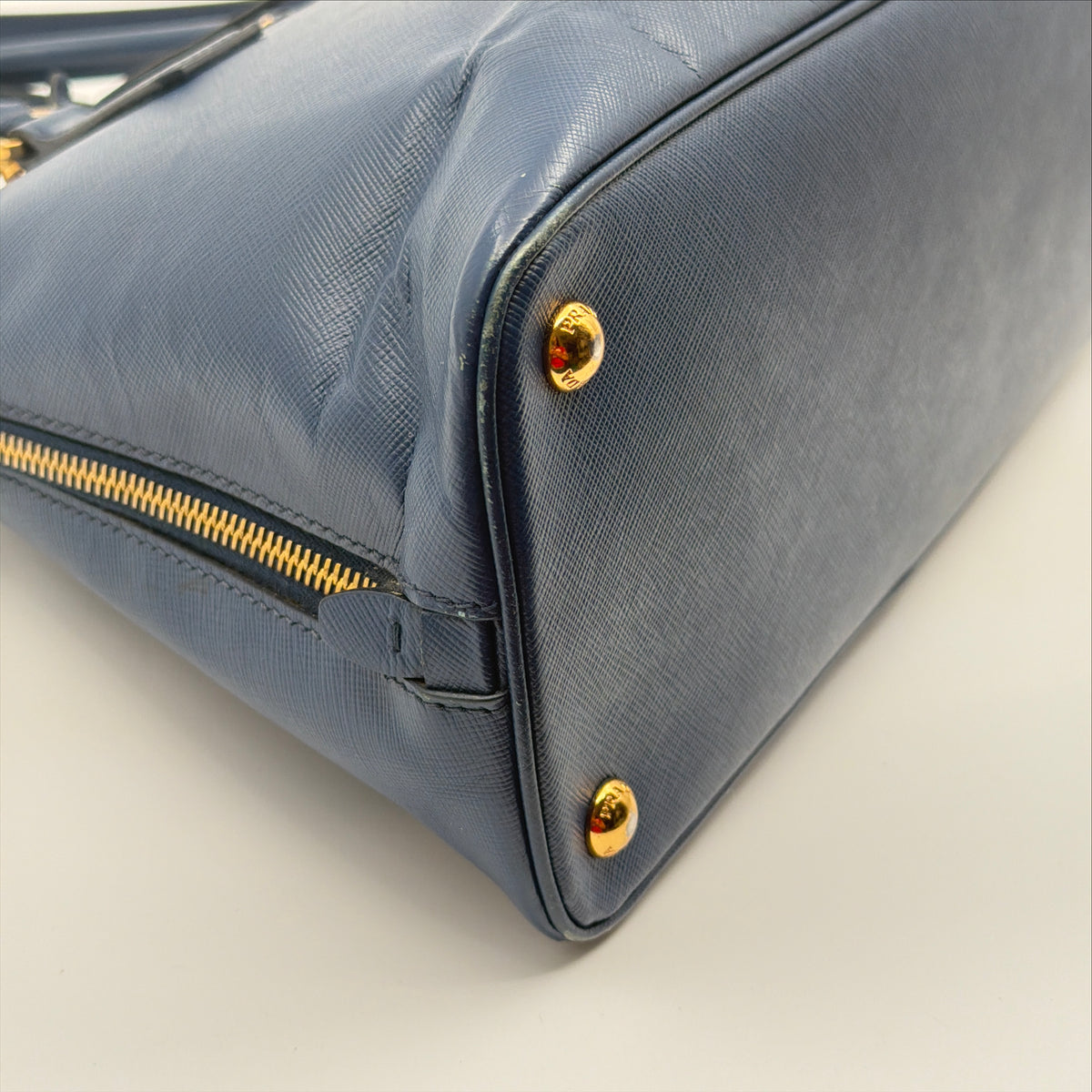 Pre-Owned Blue Saffiano Leather Handbag