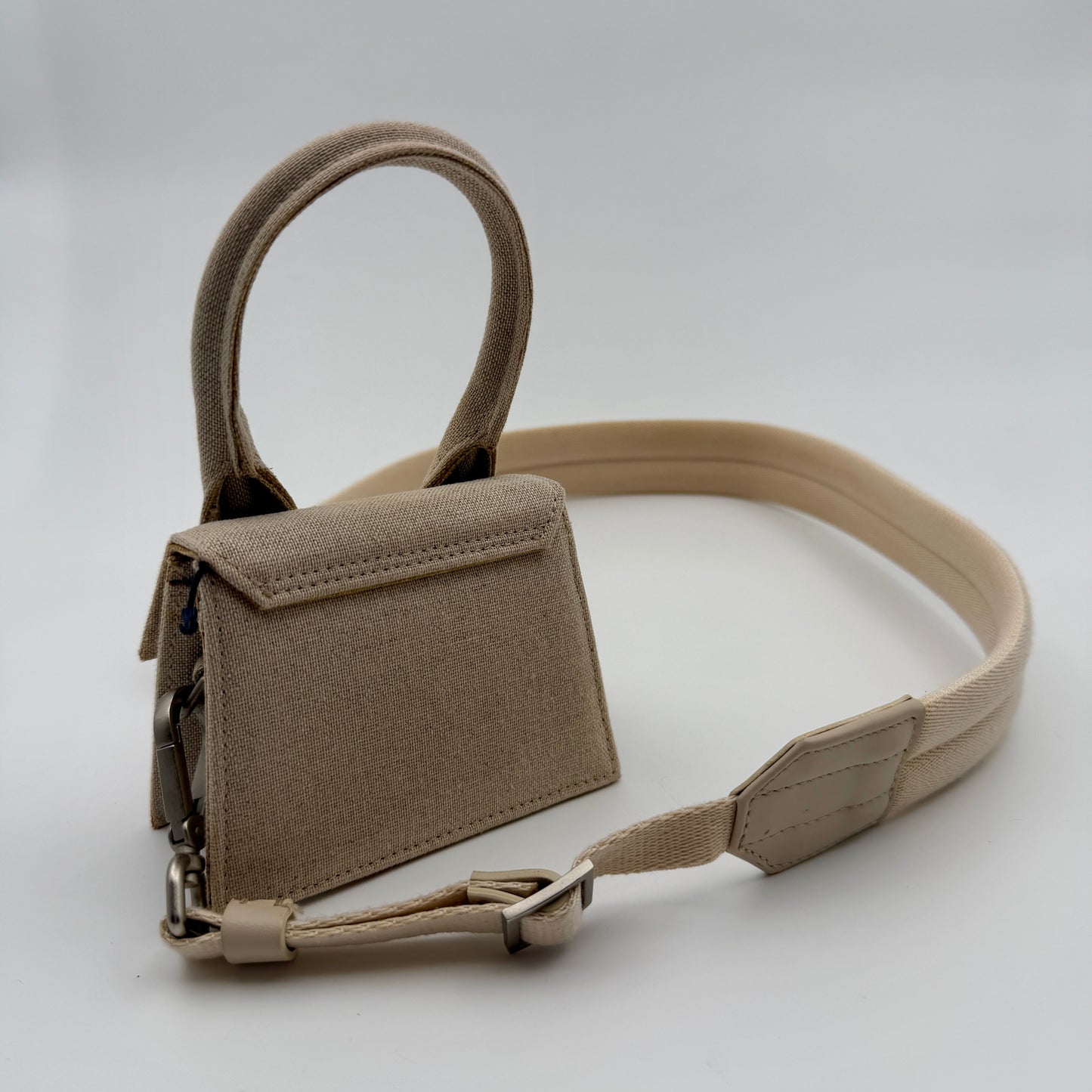 Pre-Owned Beige Canvas Mini Chiquito Bag