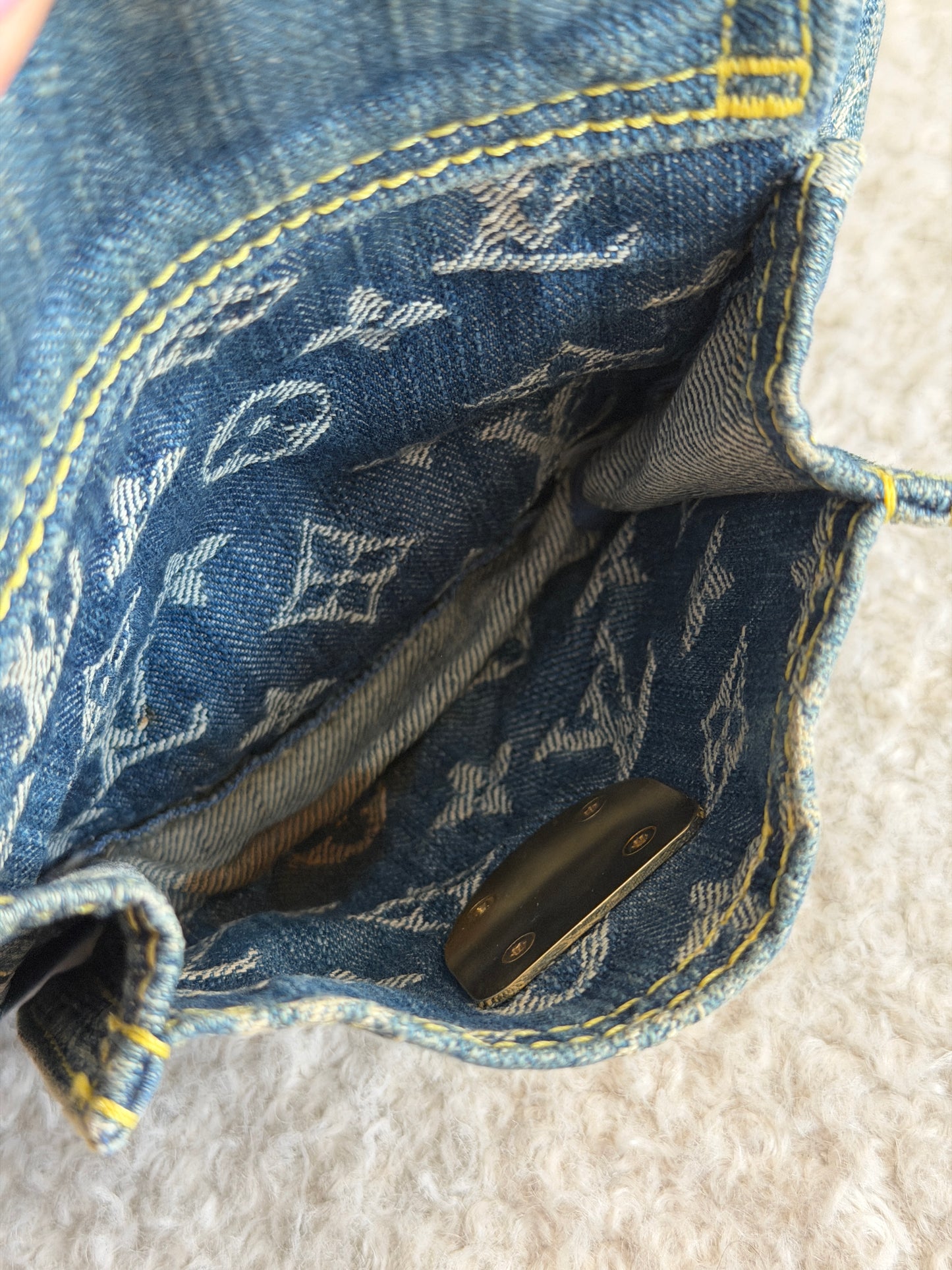 Pre-Owned LV Monogram Denim Handbag