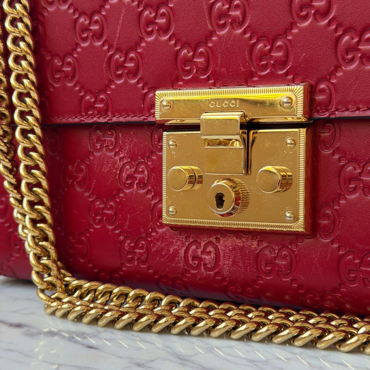 Pre-Owned Red Guccissima Leather Crossbody Bag