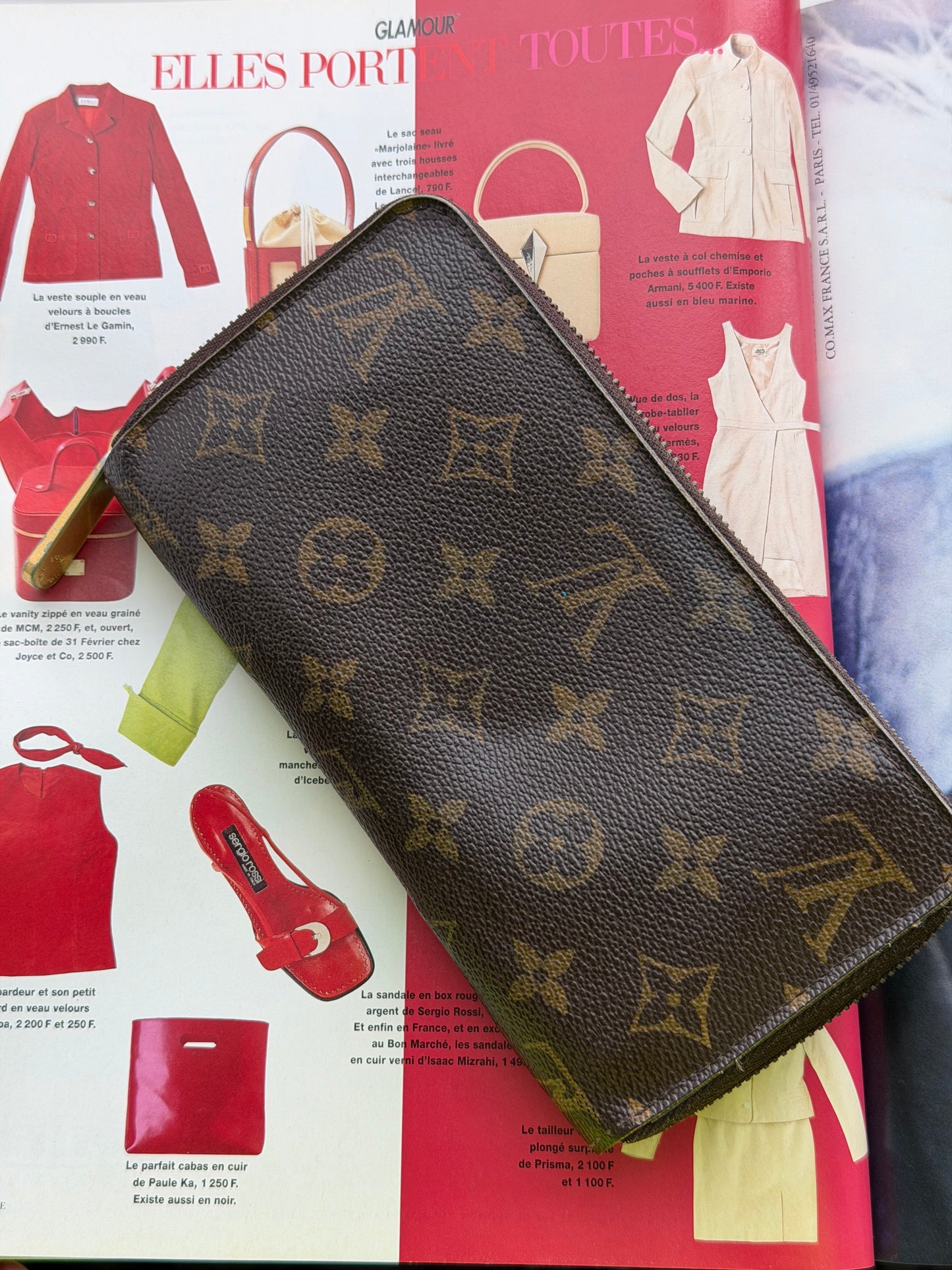 Pre-Owned LV Monogram Canvas Zip Wallet
