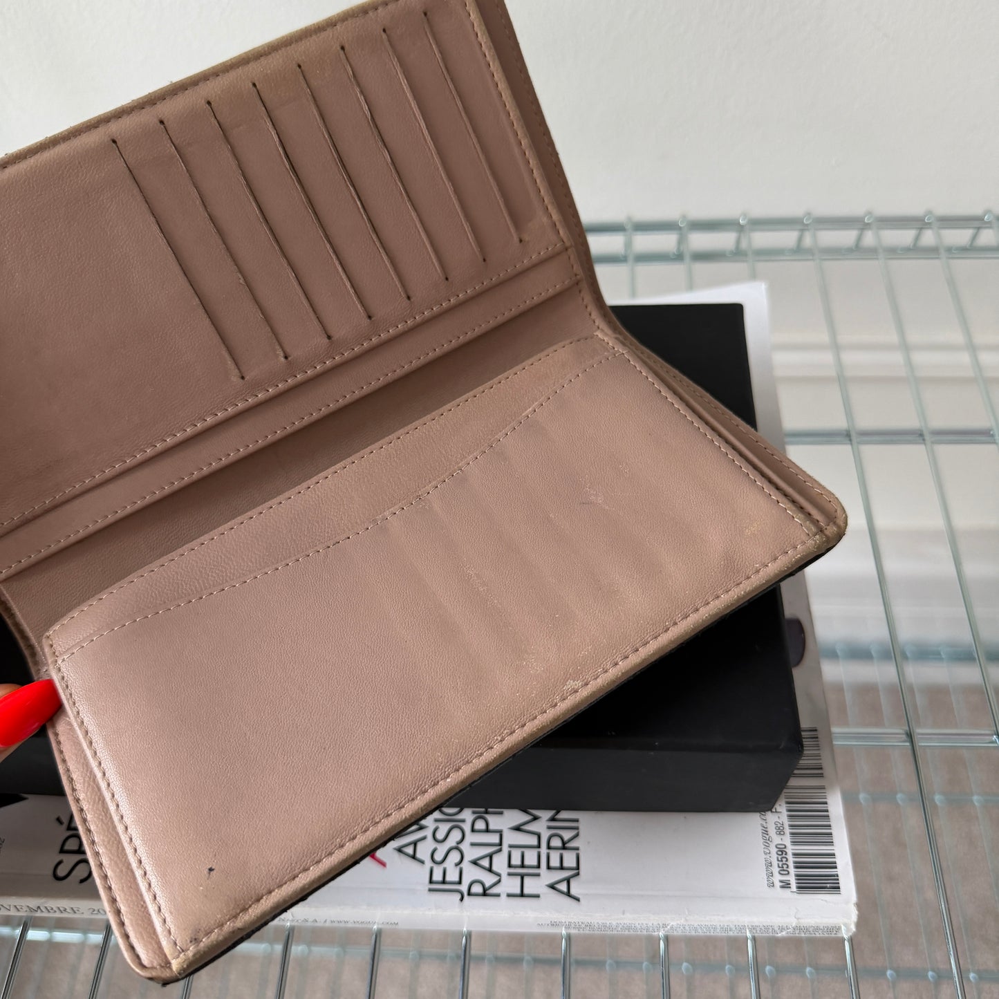 Pre-Owned Black Matelassé Lambskin Leather Flap Wallet