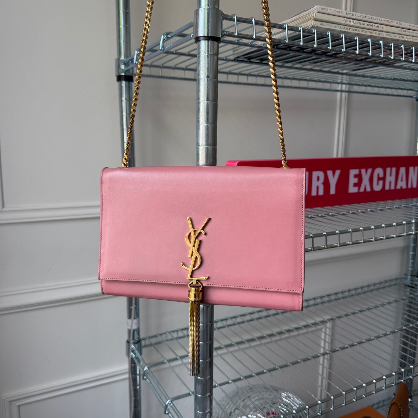 Pre-Owned Pink Leather Tassel Flap Crossbody Bag