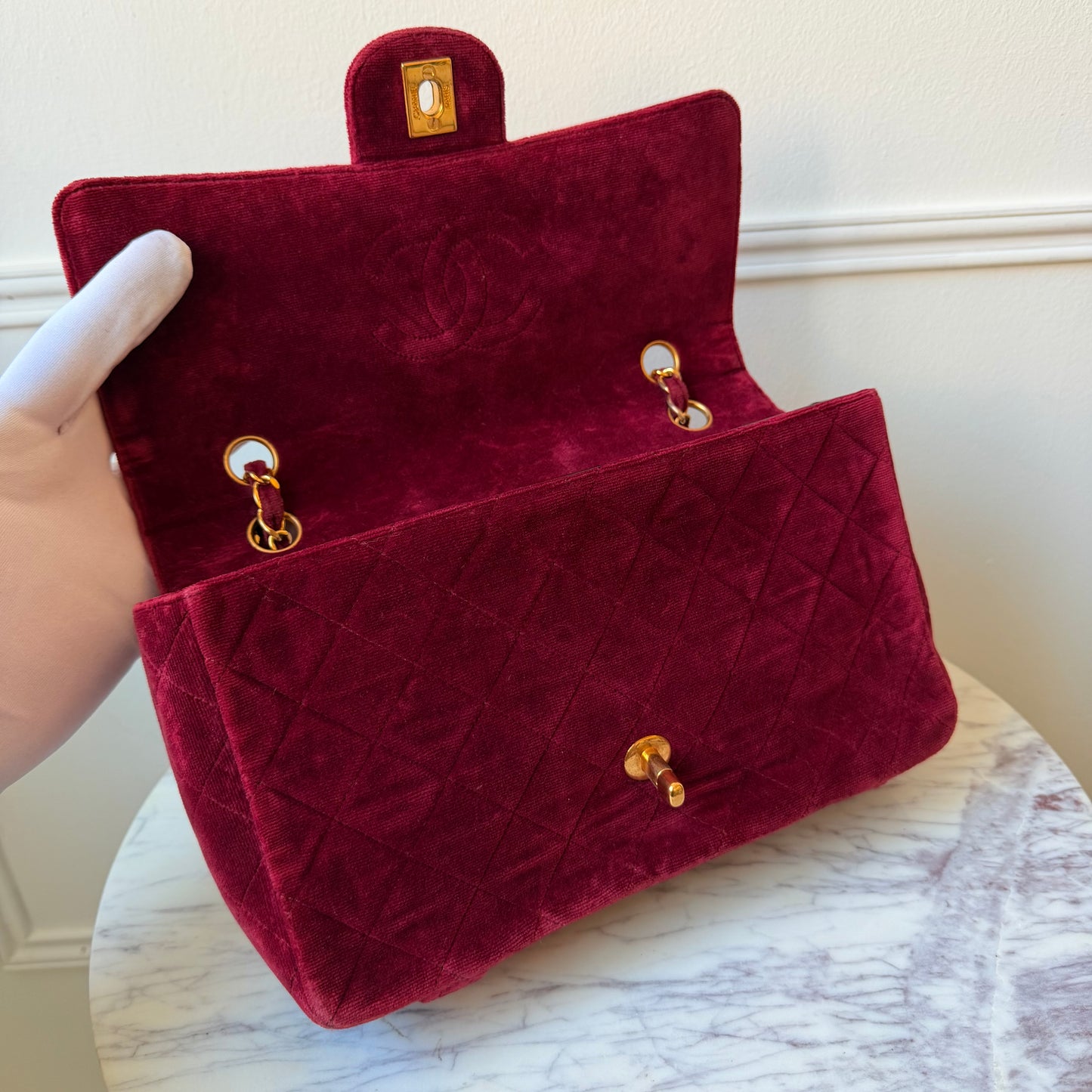 1991 Velour RARE Single Flap with Umbrella Loop 24K Gold-Plated Hardware