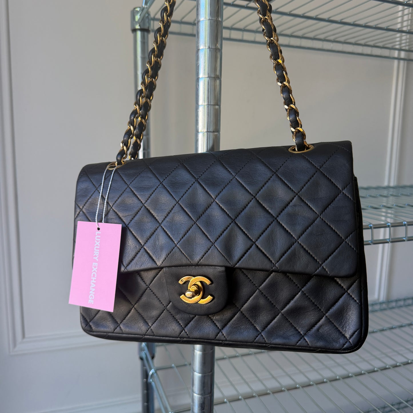 Pre-Owned Black Matelassé Lambskin Medium Classic Double Flap 24KGHW