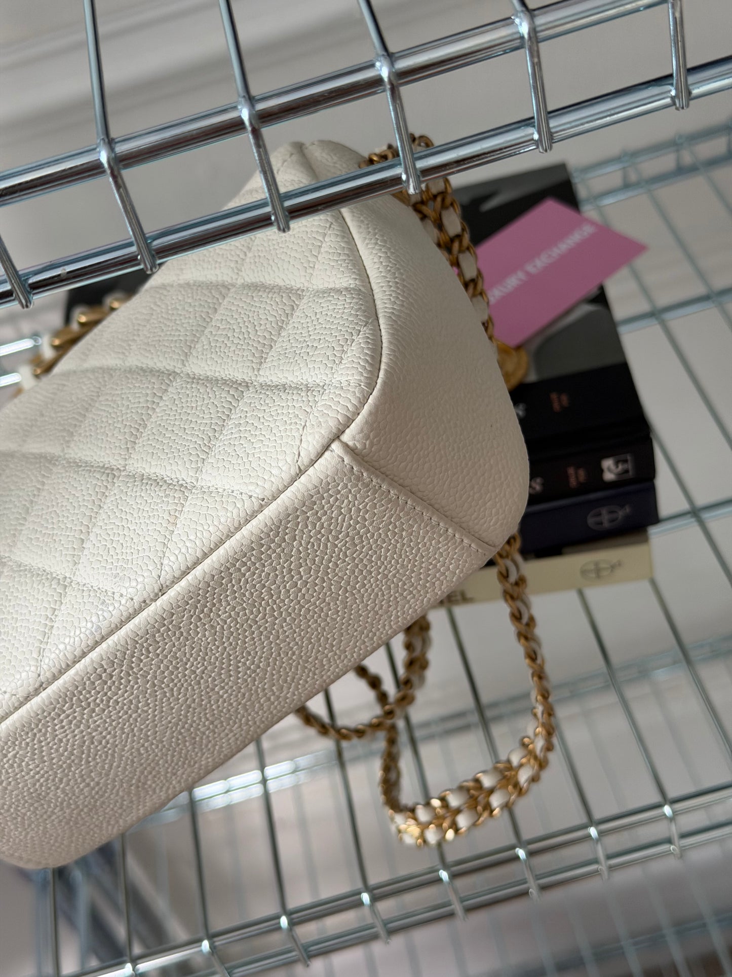 Pre-Owned White Caviar Double Chain Square Single Flap Crossbody Bag