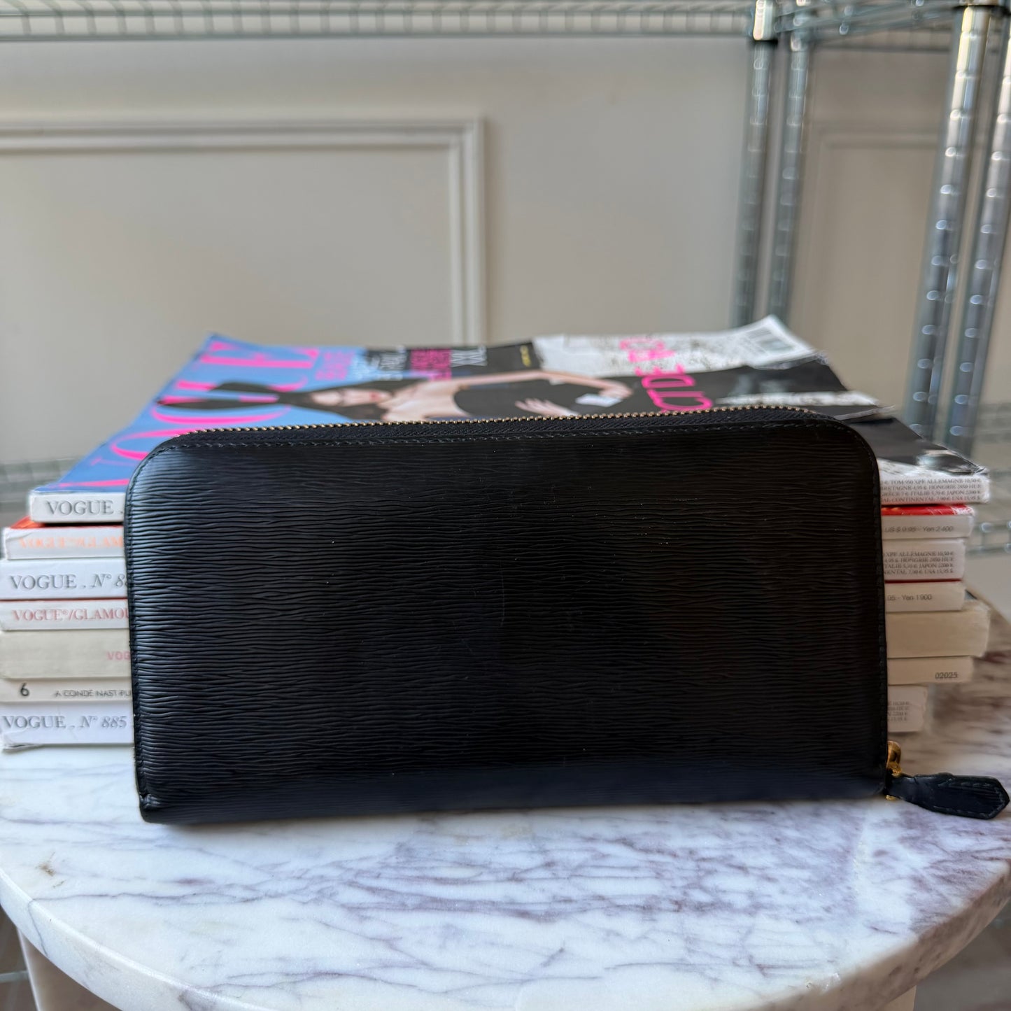 Pre-Owned Black Epileather Zip Wallet