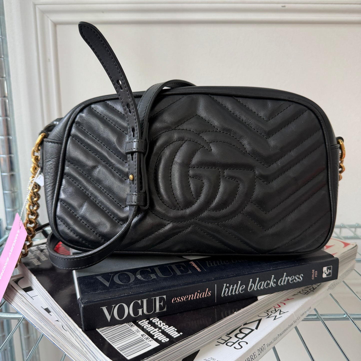 Pre-Owned Black Marmont Leather Camera Bag