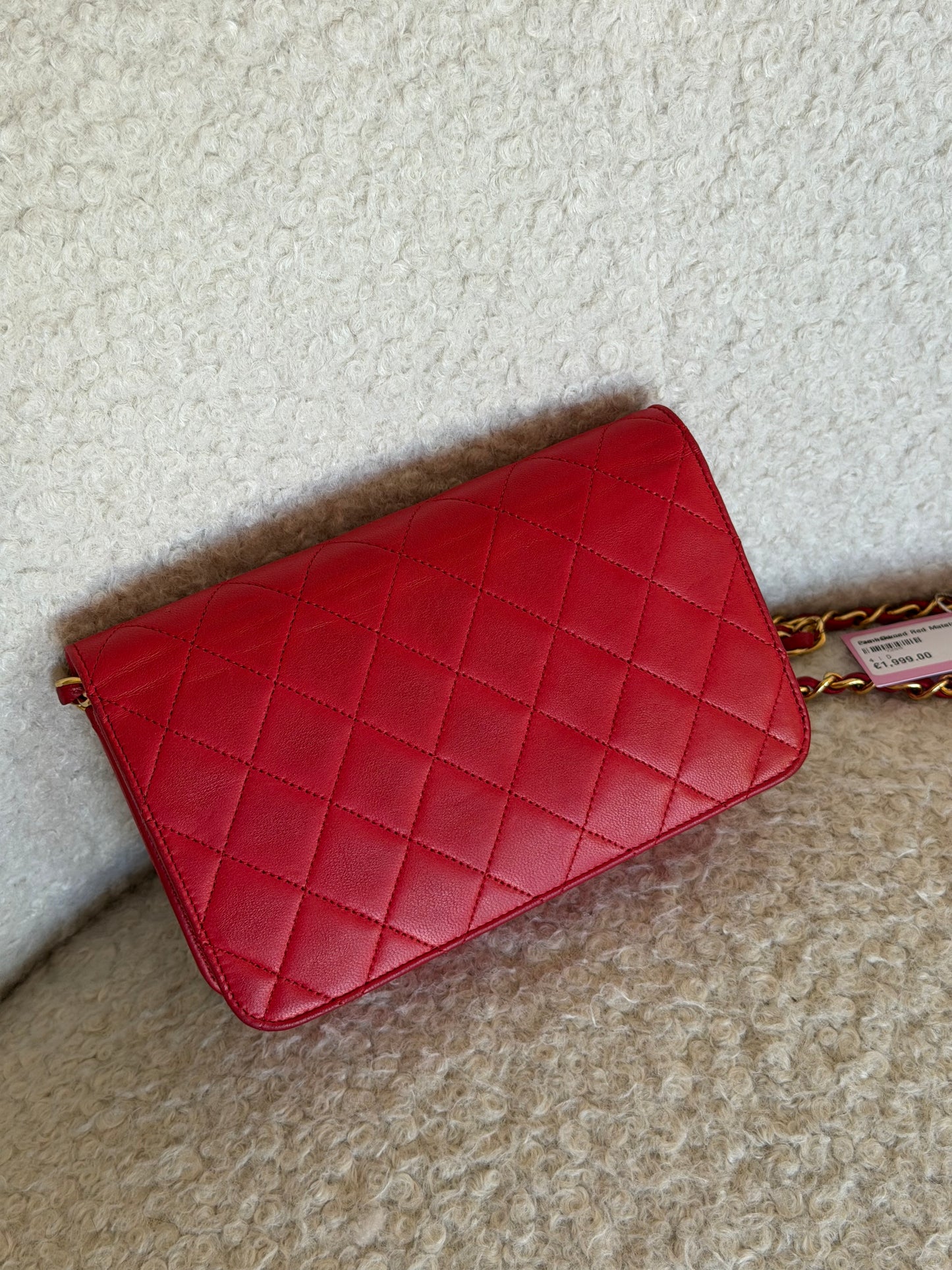 Pre-Owned Red Matelassé Lambskin Leather Full Flap Shoulder Bag