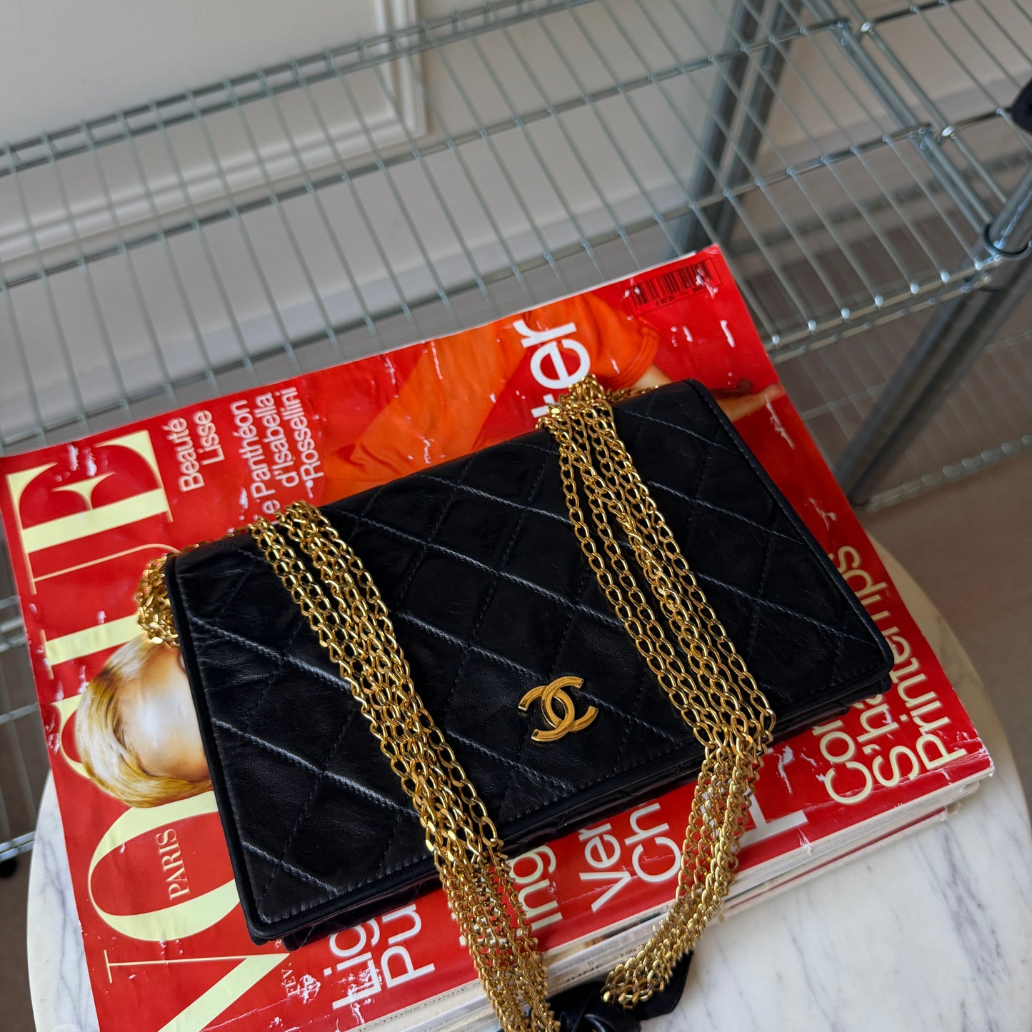 Pre-Owned Black Matelassé Lambskin Full Flap Five Chain Handbag