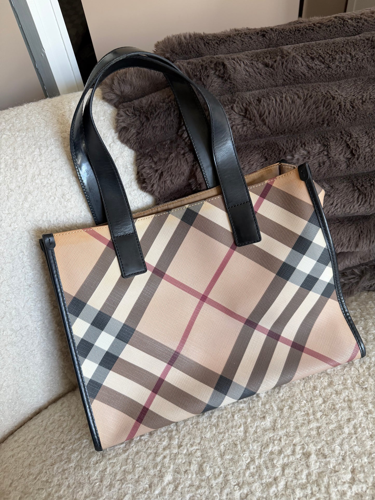 Pre-Owned Novacheck Coated Canvas Handbag