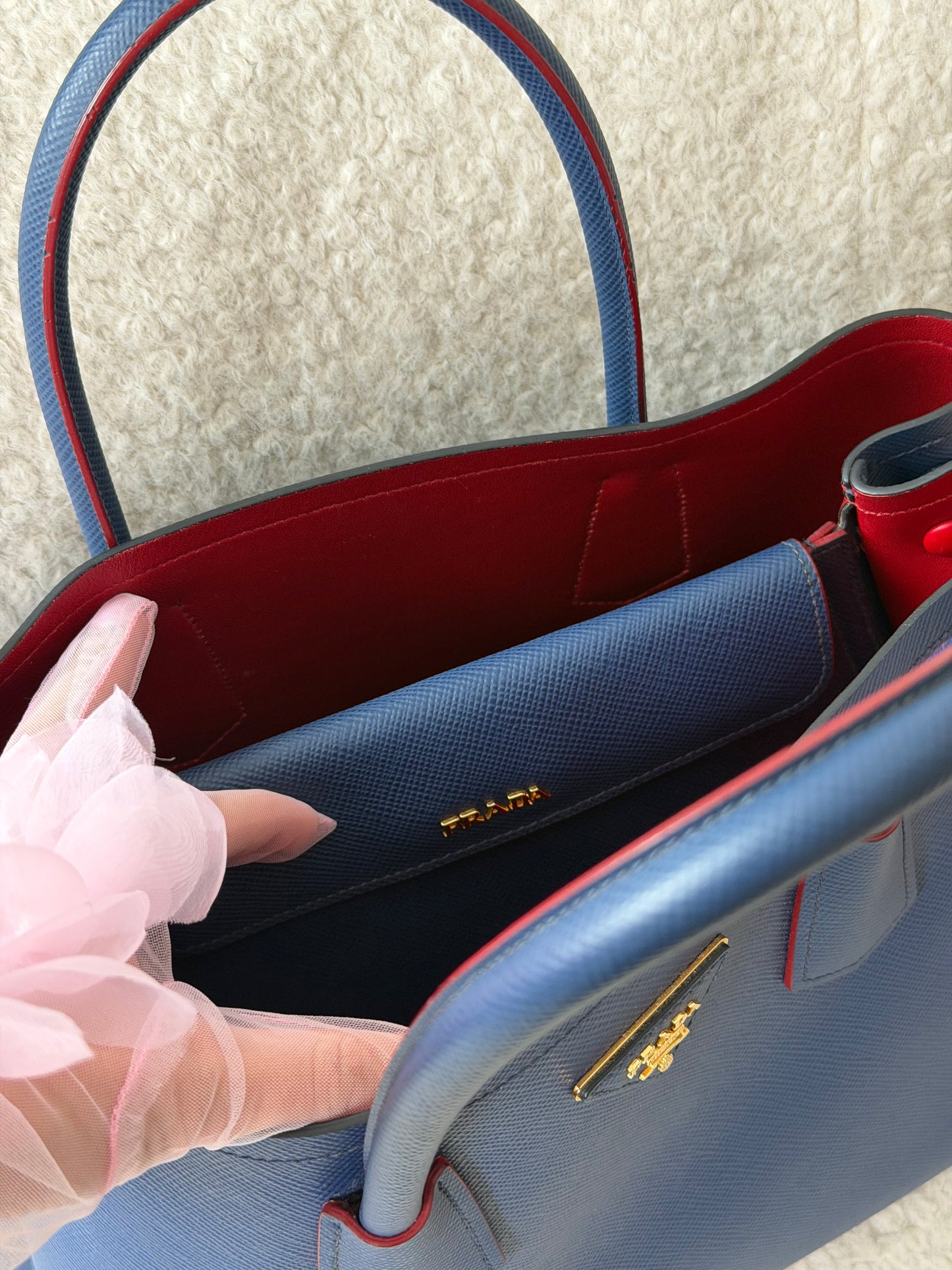 Blue/Red Saffiano Leather Tote Bag - Pre-Owned
