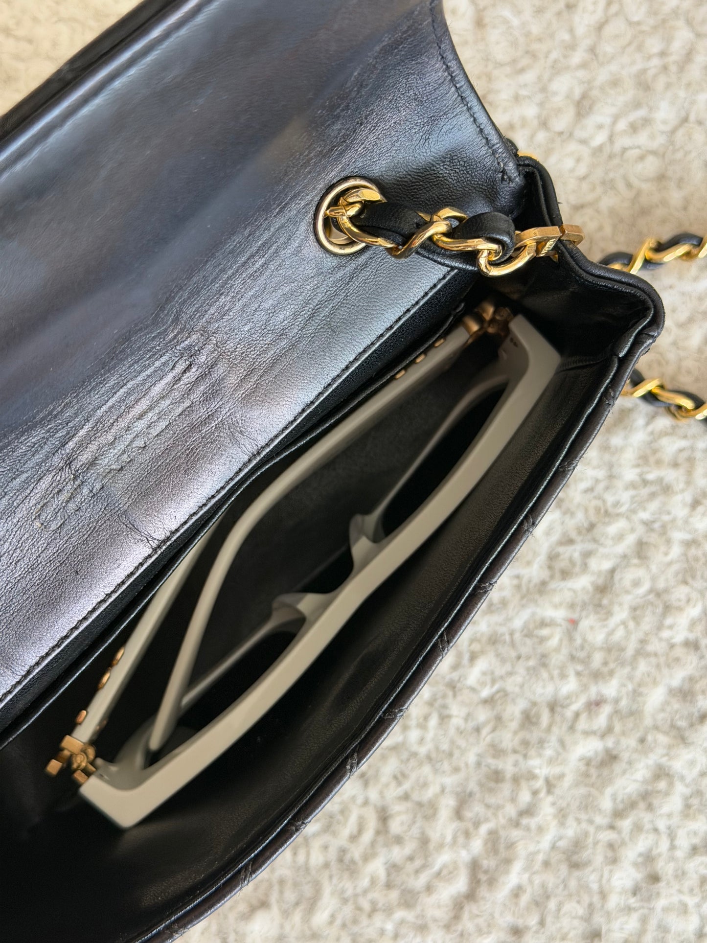 Pre-Owned Black Matelassé Lambskin Leather Big CC Single Flap Crossbody Bag