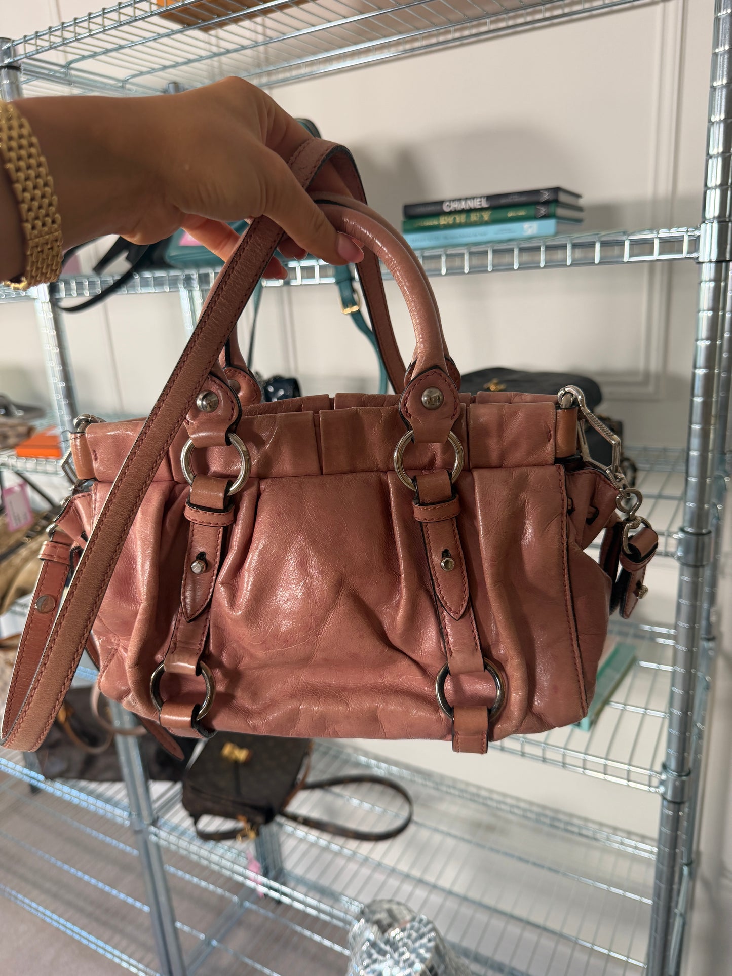 Pre-Owned Pink Nappa Leather Handbag w/Crossbody Strap