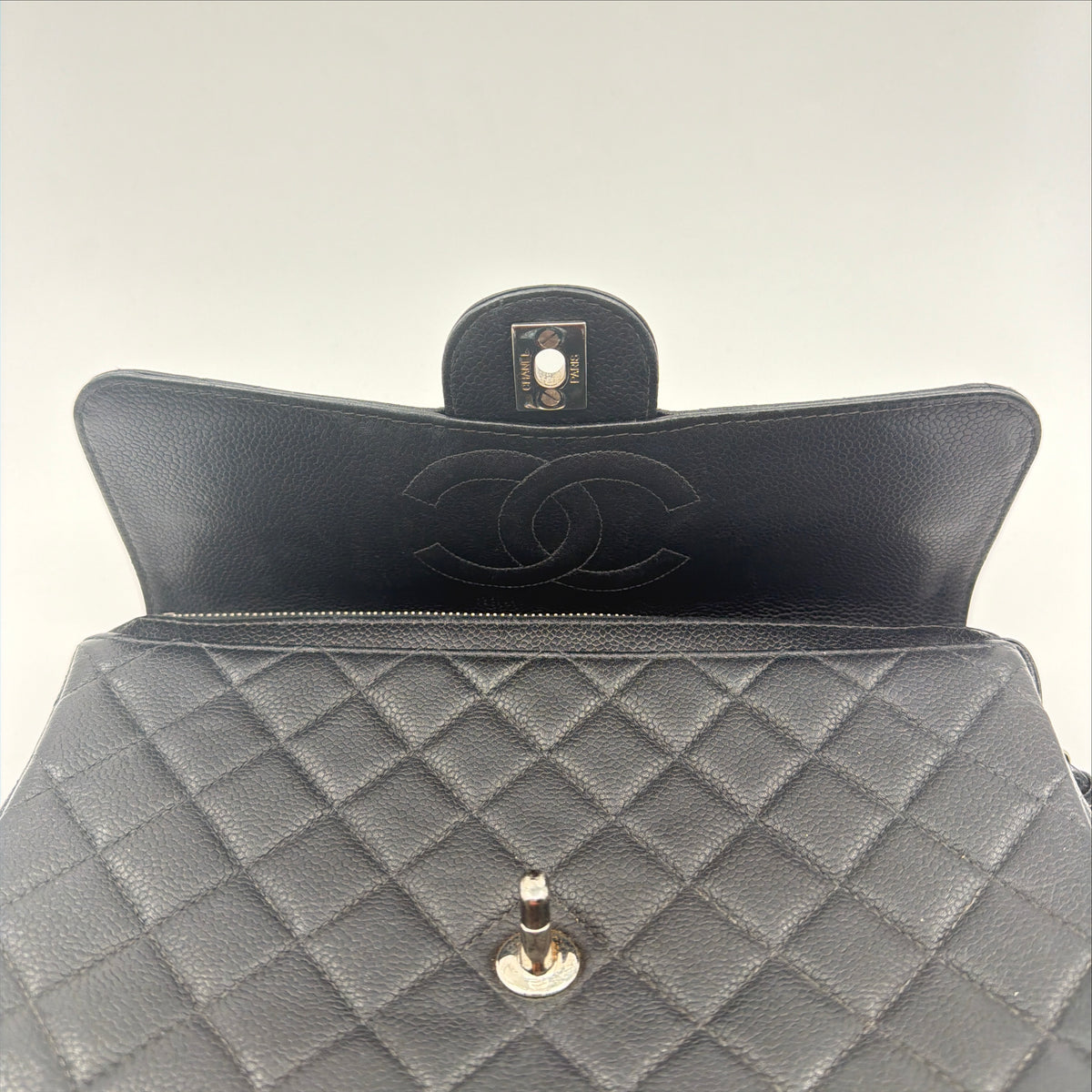 Pre-Owned Black Matelassé Caviar Leather Backpack
