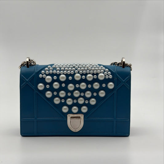 Pre-Owned Pearl Blue Leather Diorama Crossbody Bag