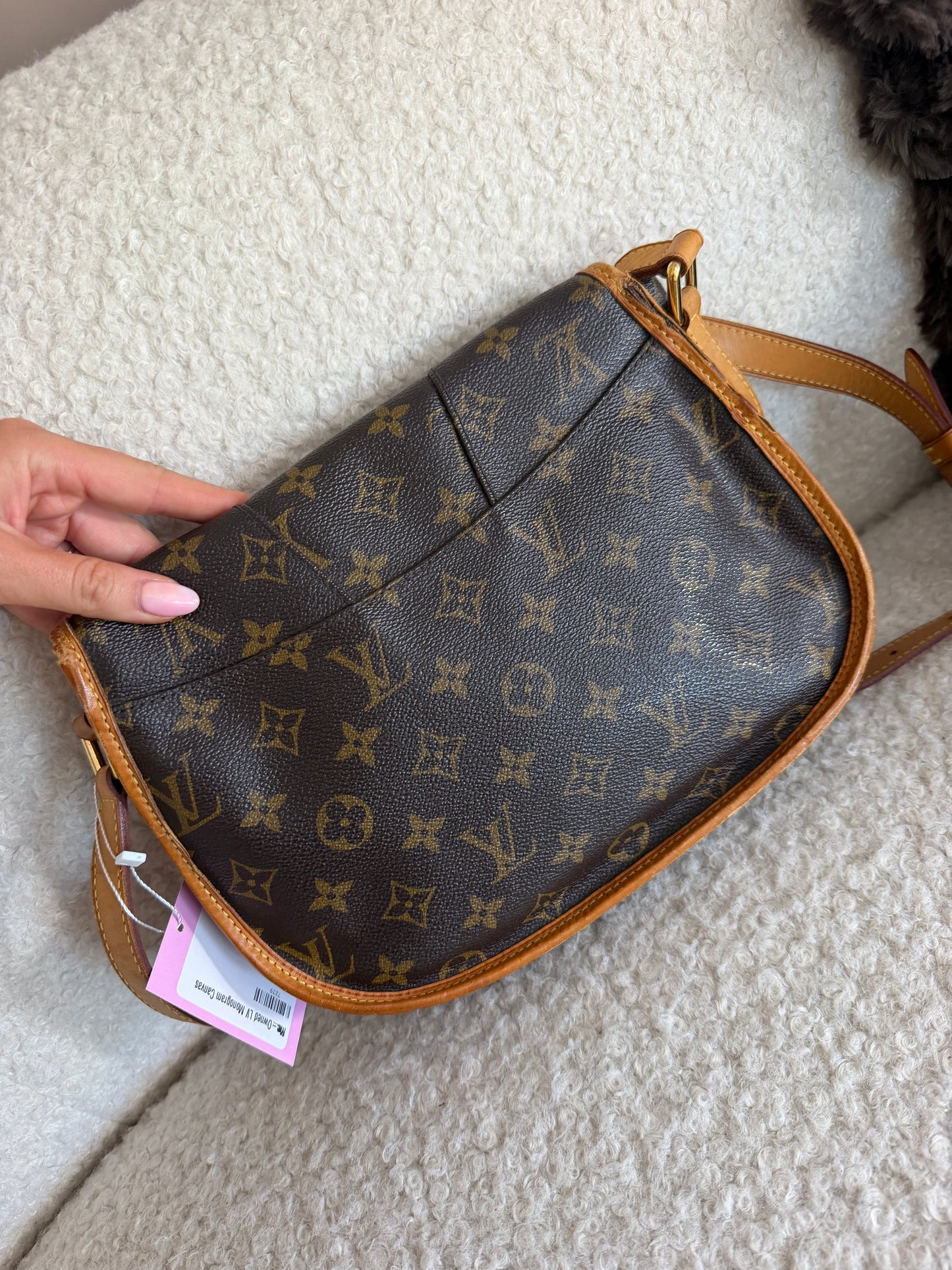 Pre-Owned LV Monogram Canvas Menilmontant Crossbody Bag