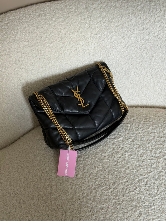 Pre-Owned Black Lambskin Leather Crossbody Bag