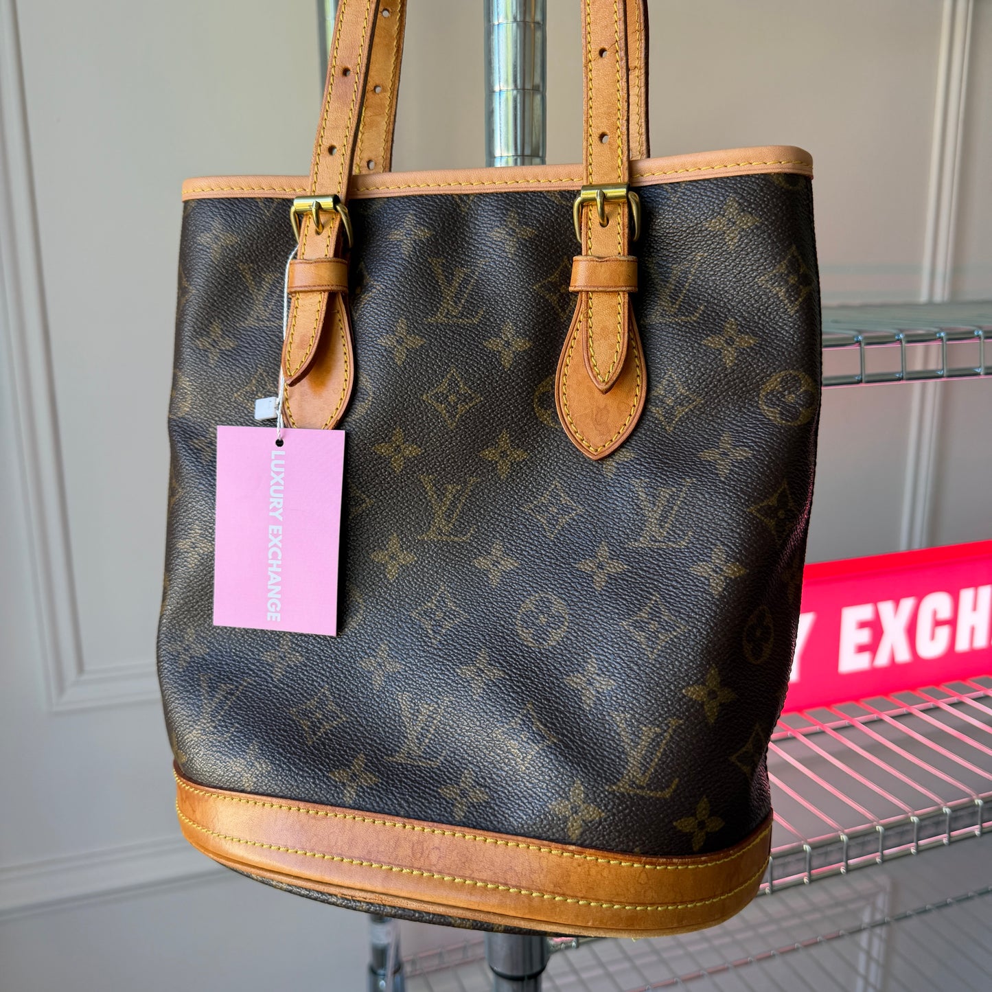 Pre-Owned LV Monogram Canvas Bucket Bag PM