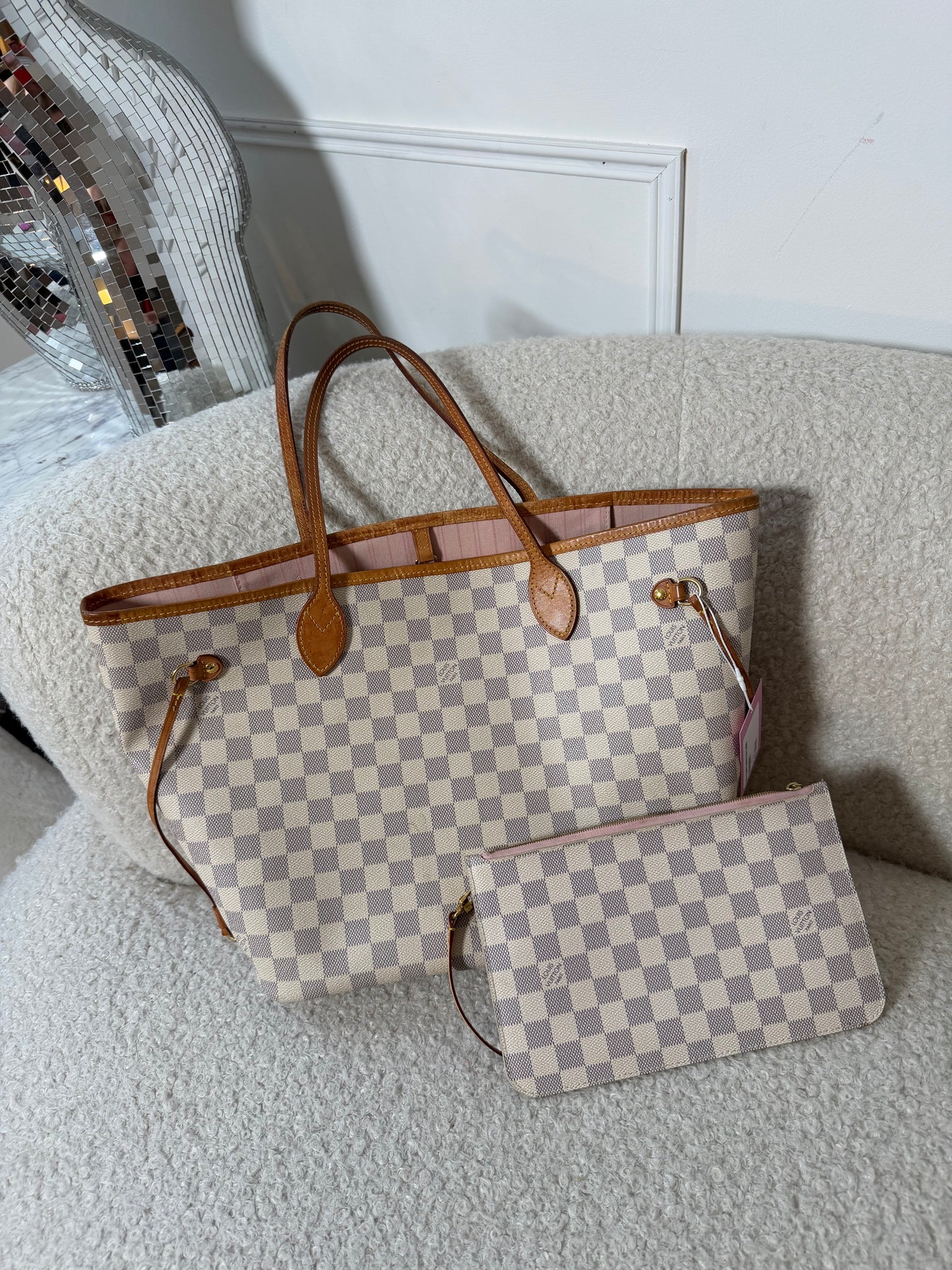 Pre-Owned Damier Azur Canvas Neverfull MM with Pouch