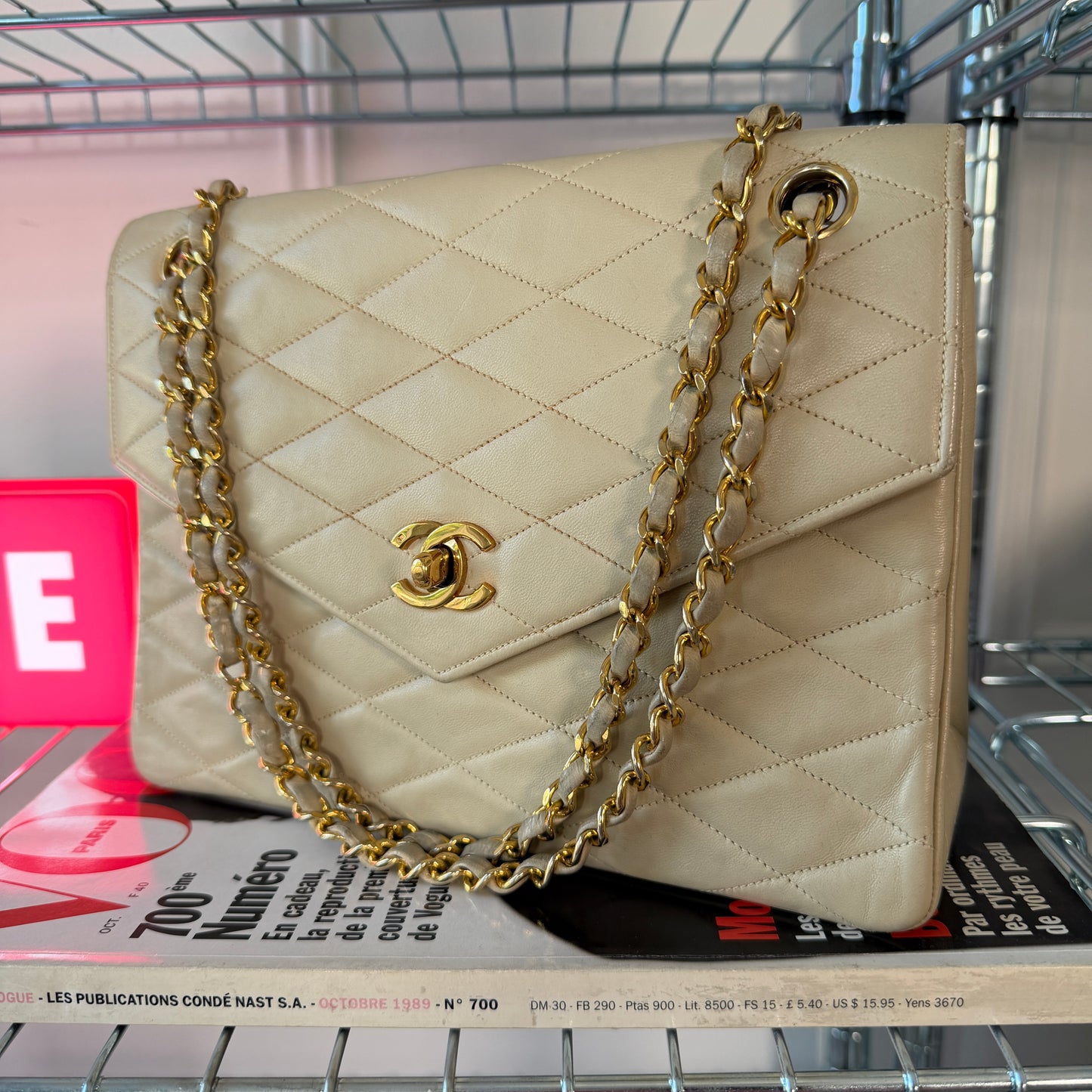 Pre-Owned Beige Lambskin Single Flap Shoulder Bag