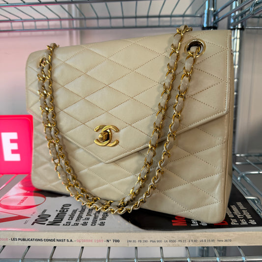 Pre-Owned Beige Lambskin Single Flap Shoulder Bag