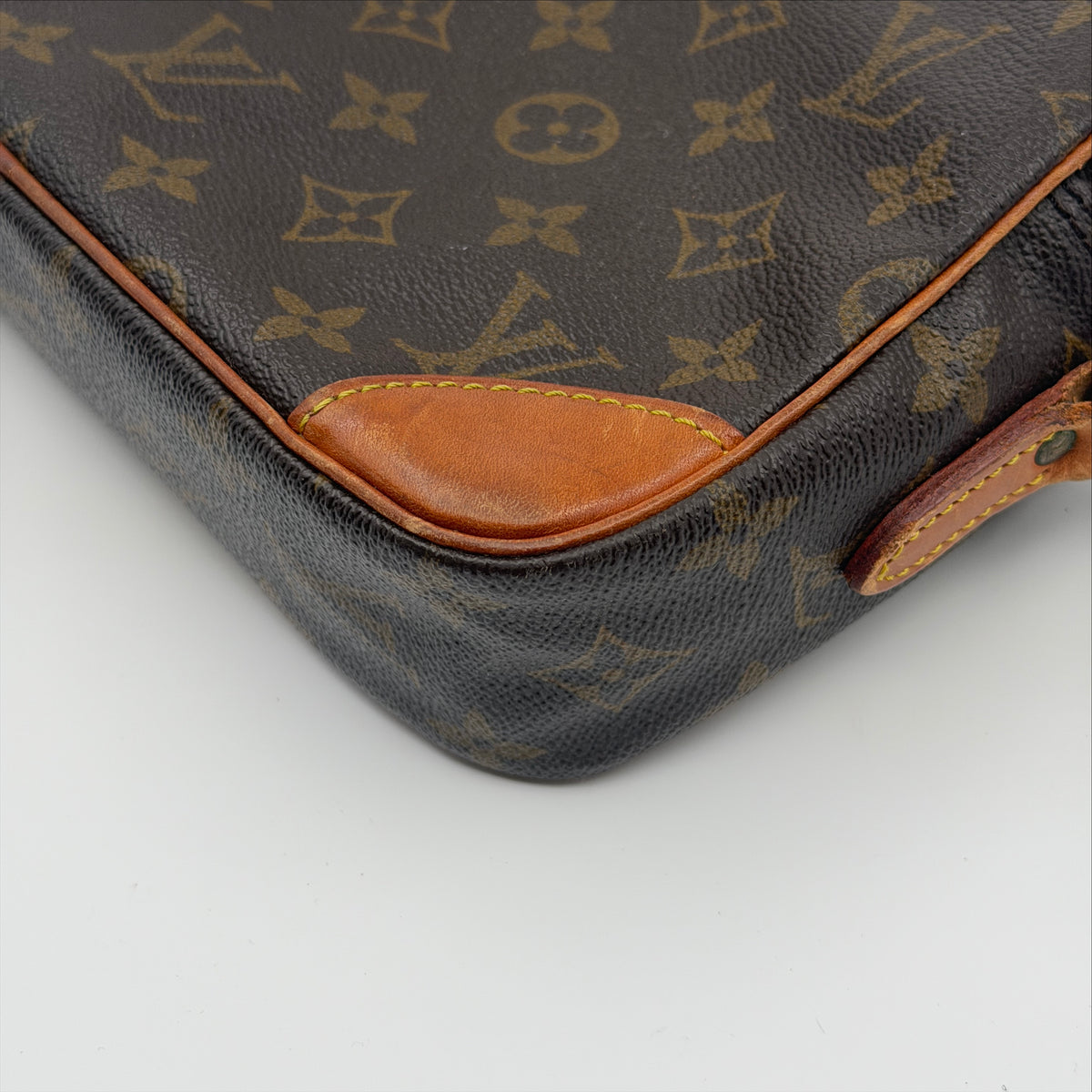 Pre-Owned LV Monogram Canvas Trocadero 23 Crossbody Bag