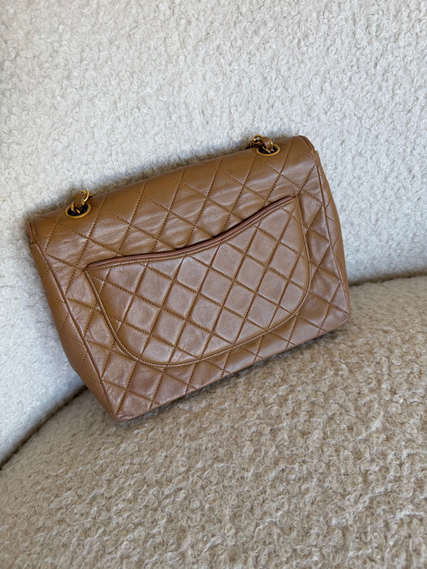 Pre-Owned Camel Brown Lambskin Leather Bi-Colour Single Flap Shoulder Bag