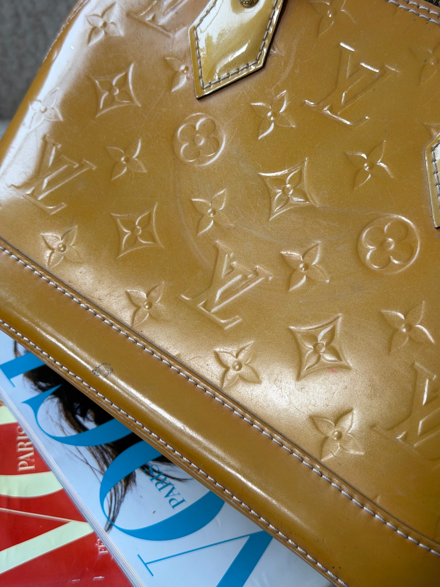 Pre-Owned Gold Monogram Vernis Leather Alma BB
