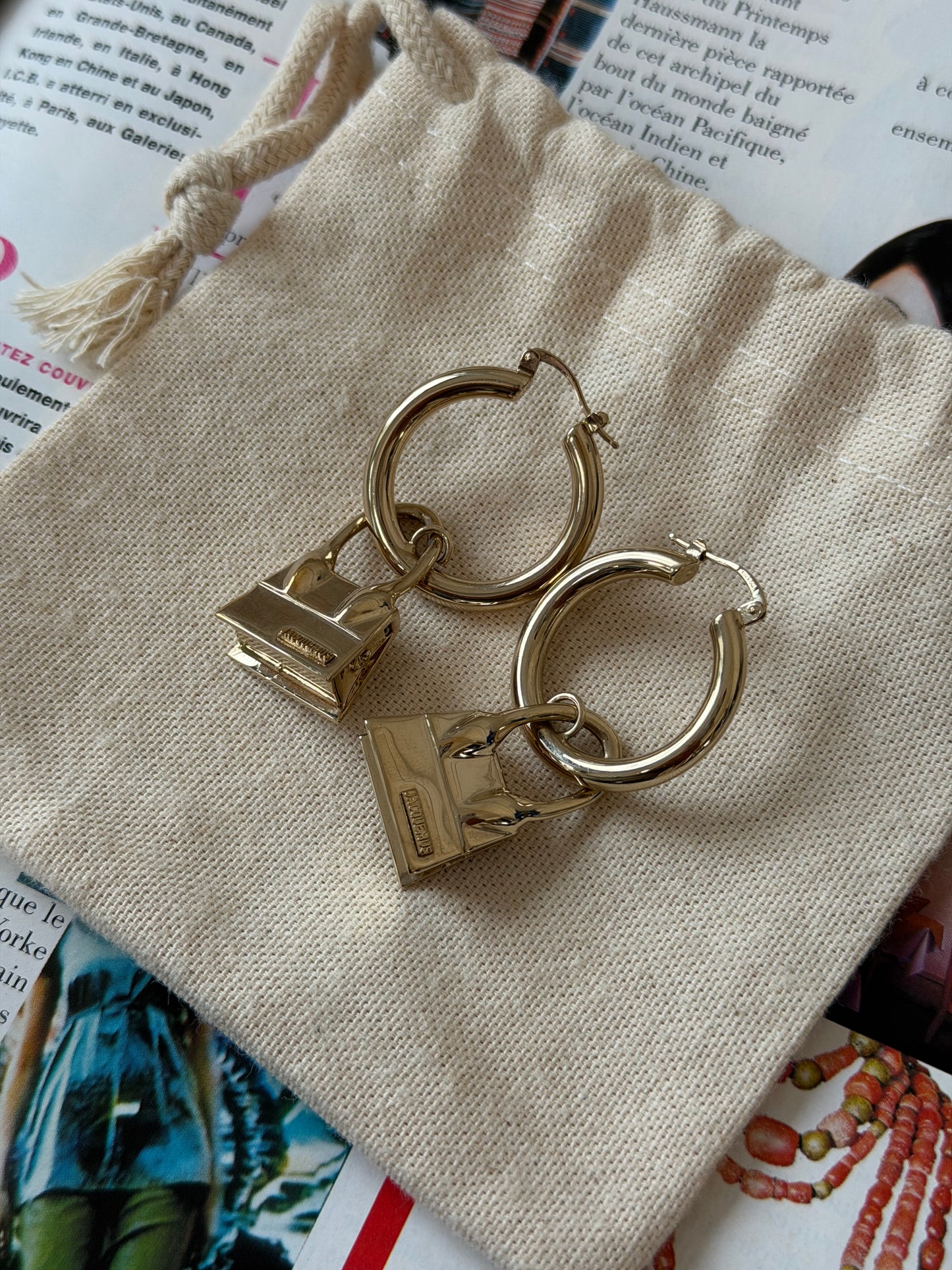 Pre-Owned Gold-Tone Metal Handbag Earrings