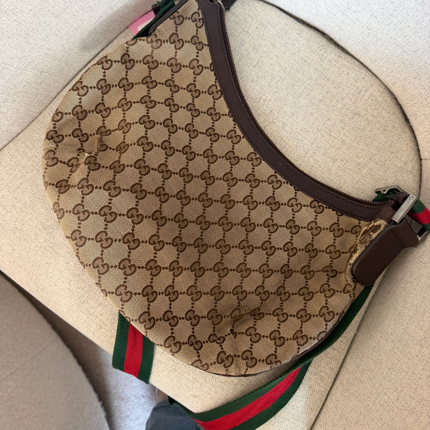 Pre-Owned Beige GG Canvas Crossbody Bag