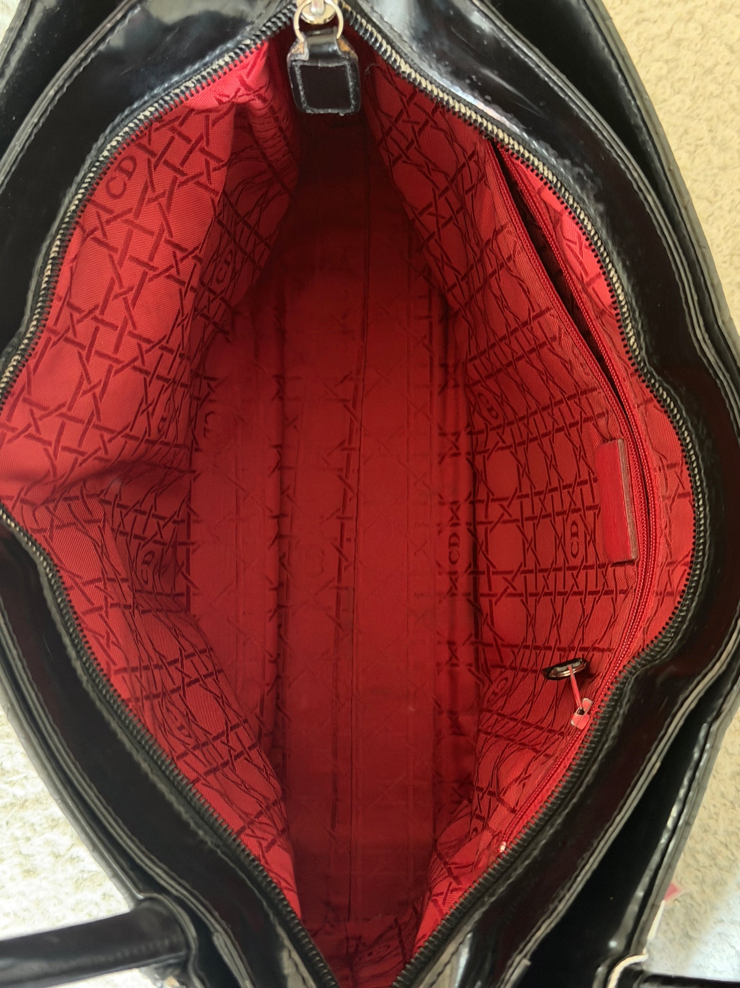 Pre-Owned Black Matelassé Fabric Shoulder Bag