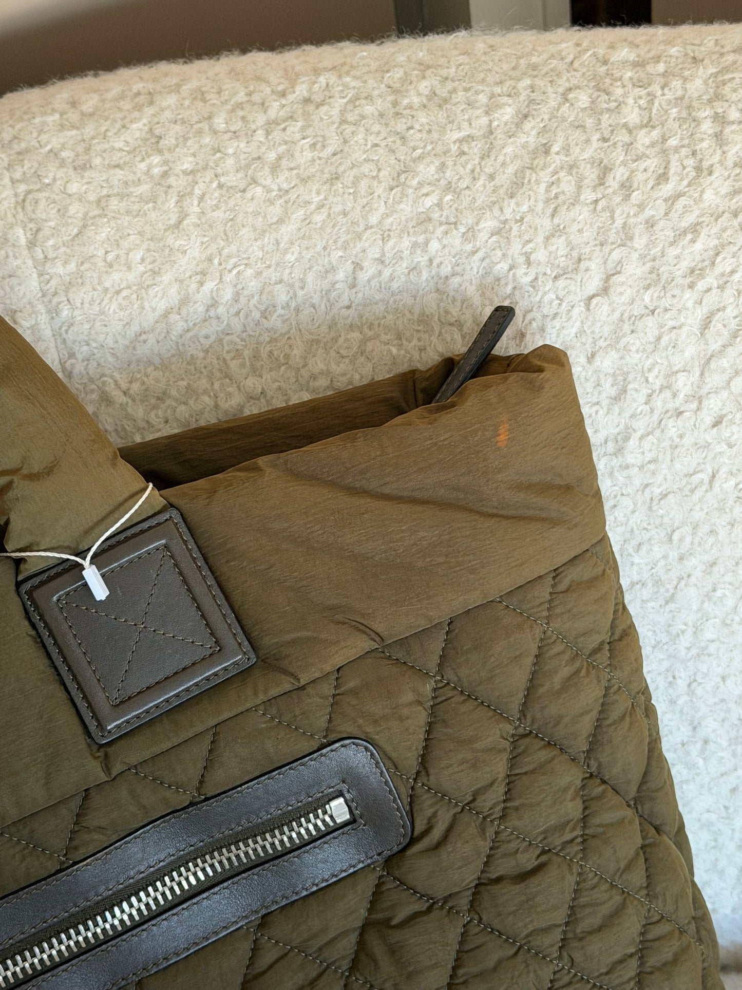 Pre-Owned Khaki Nylon Shopper Tote