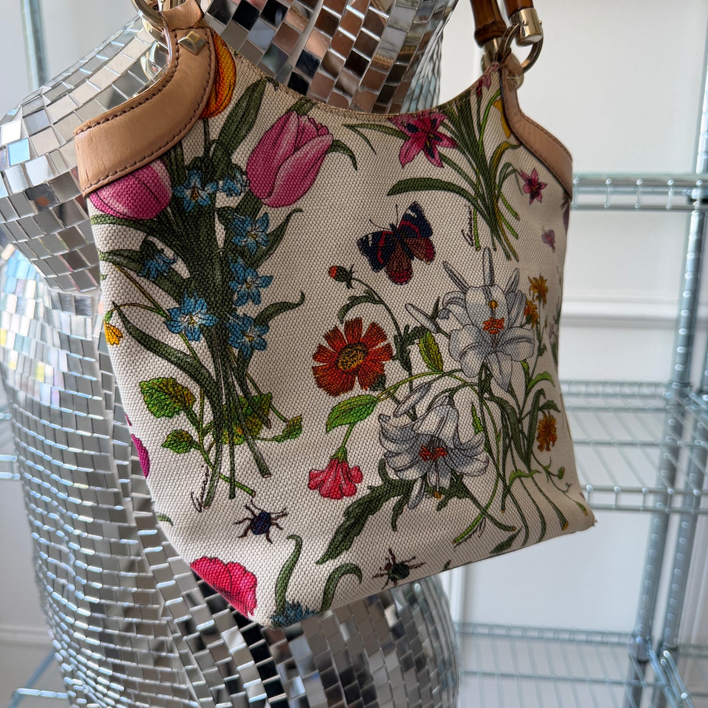 Pre-Owned Floral Canvas Bamboo Shoulder Bag