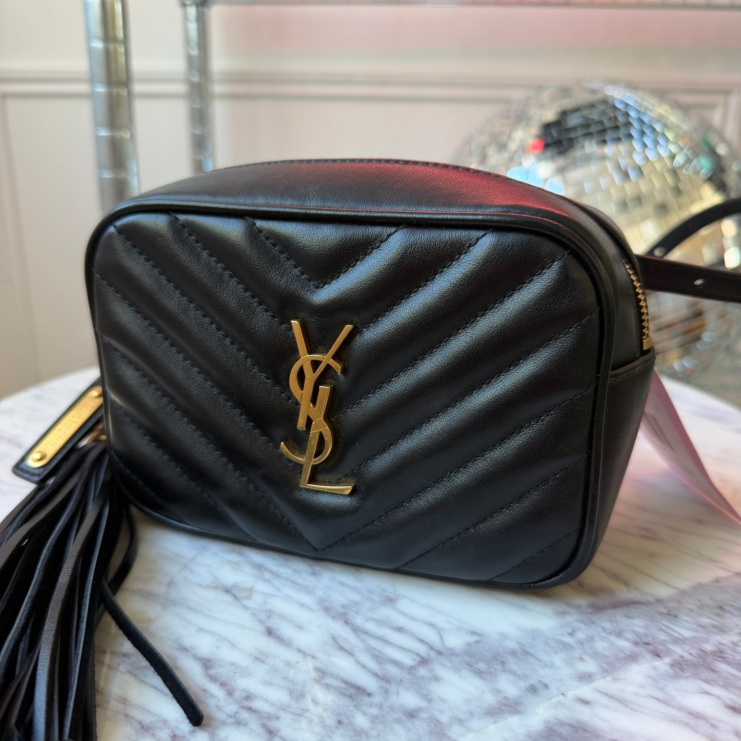 Pre-Owned Black 'Lou' Leather Camera Bag