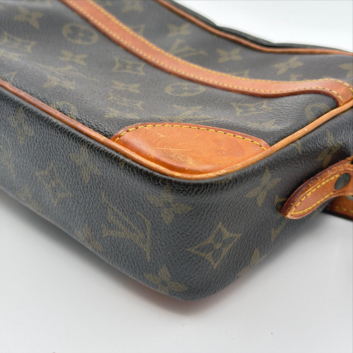 Pre-Owned LV Monogram Canvas Trocadero 23 Crossbody Bag