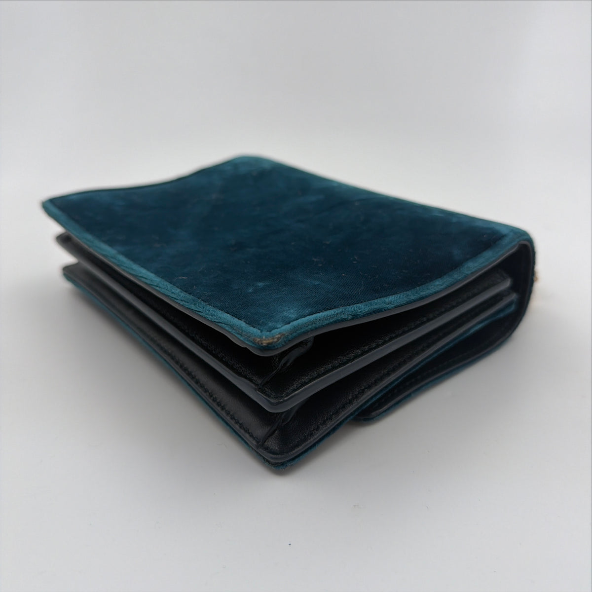 Pre-Owned Teal Velvet Sunset Single Flap Crossbody Bag