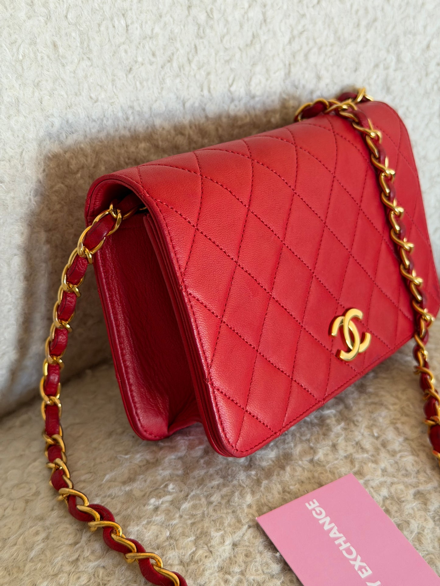 Pre-Owned Red Matelassé Lambskin Leather Full Flap Shoulder Bag
