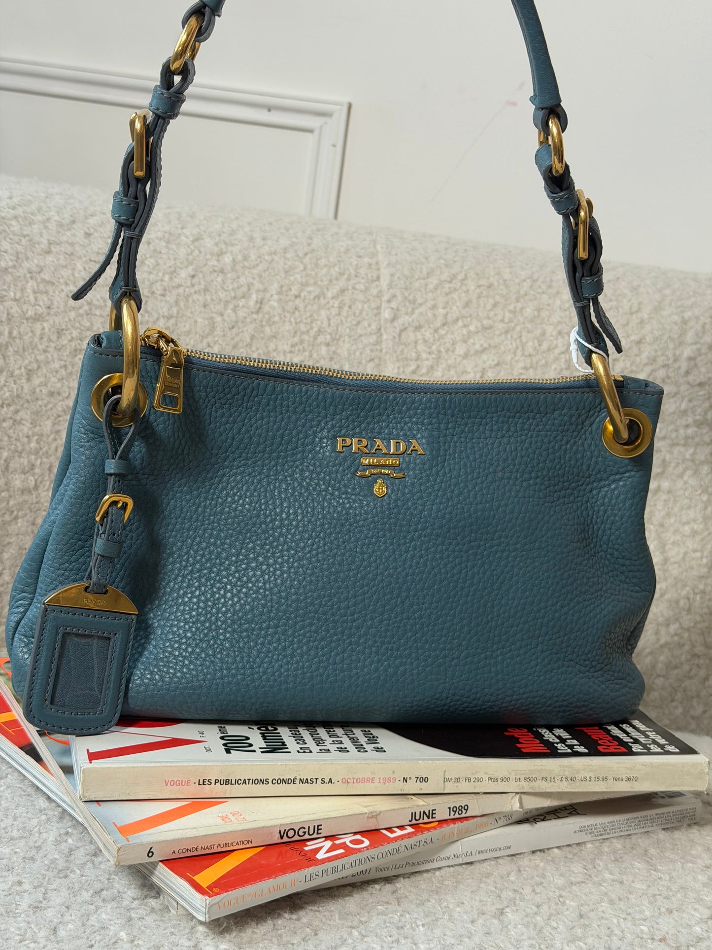 Pre-Owned Blue Leather Hobo Shoulder Bag
