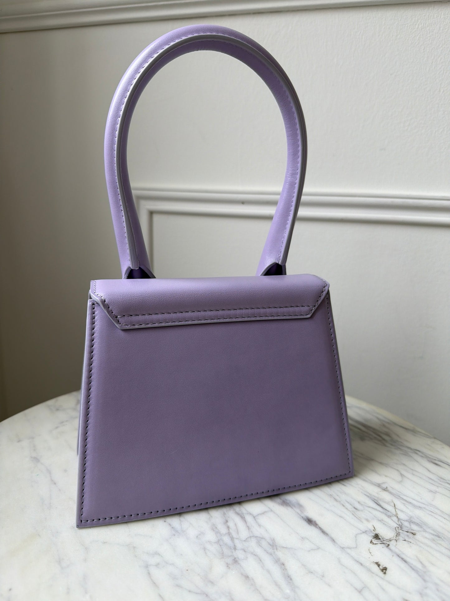 2020s Lilac Chiquito Moyen Handbag
