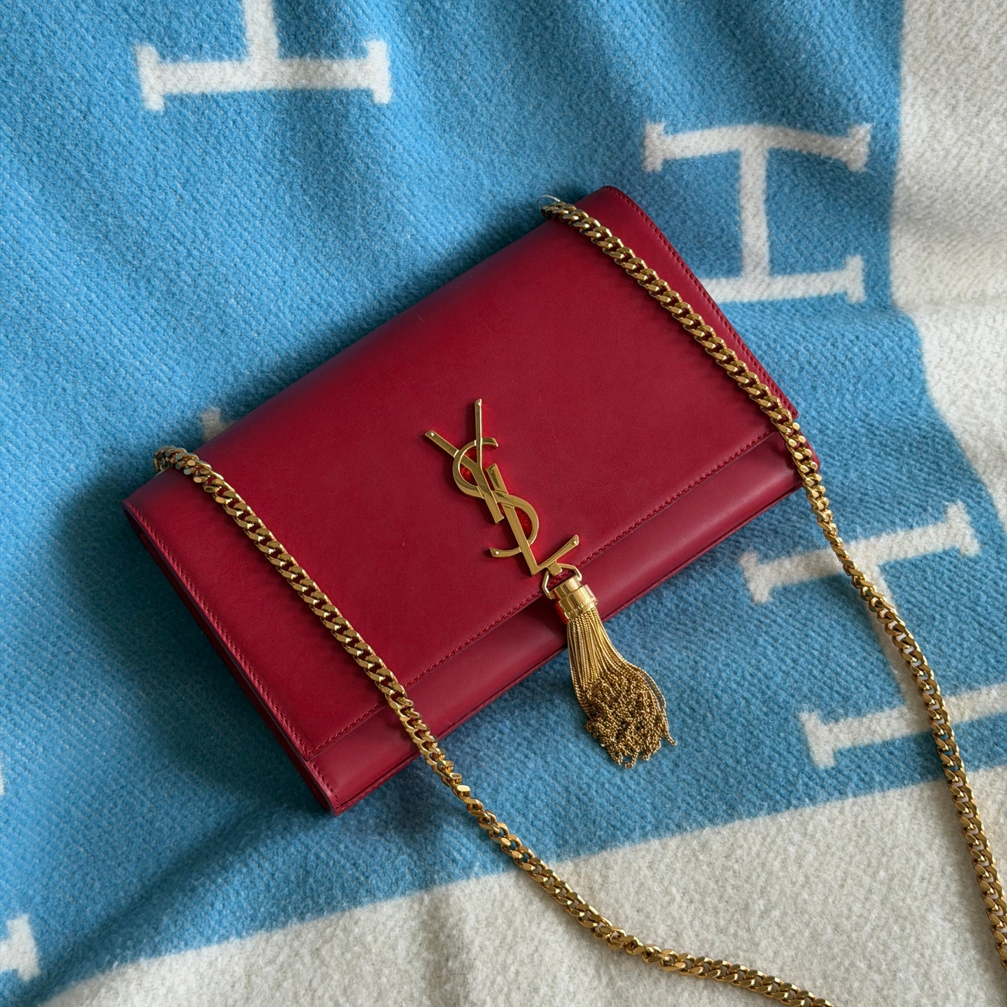 Pre-Owned Red Leather Tassle Flap Crossbody Bag
