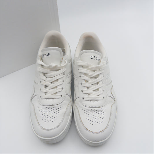Pre-Owned White Leather Trainers (37)