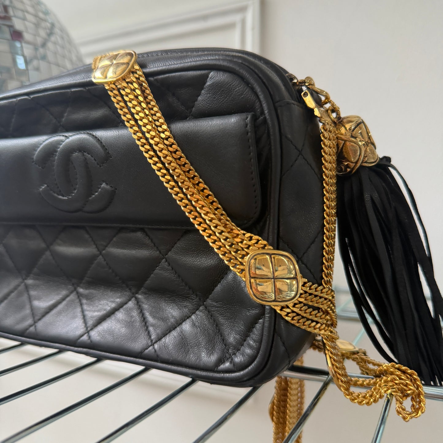 Pre-Owned Black Matelassé Lambskin Leather Multi-Chain Camera Bag