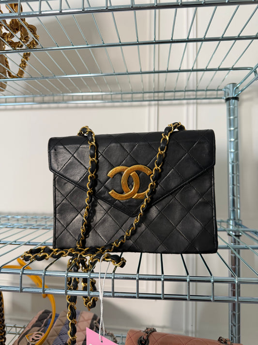 Pre-Owned Black Matelassé Lambskin Single Flap Crossbody Handbag w/Jumbo CC