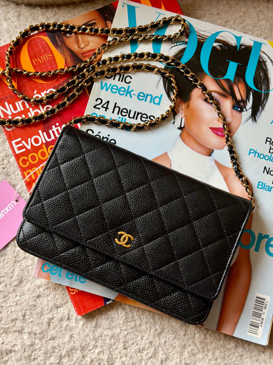 Pre-Owned Black Matelassé Caviar Wallet on Chain GHW