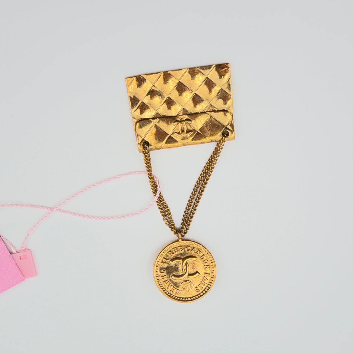 Pre-Owned CC Flap Gold-Plated Brooch
